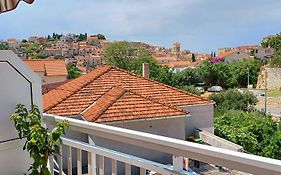 Rooms & Apartments Dolac