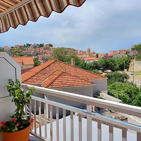 Rooms & Apartments Dolac Hvar Town Esterno foto
