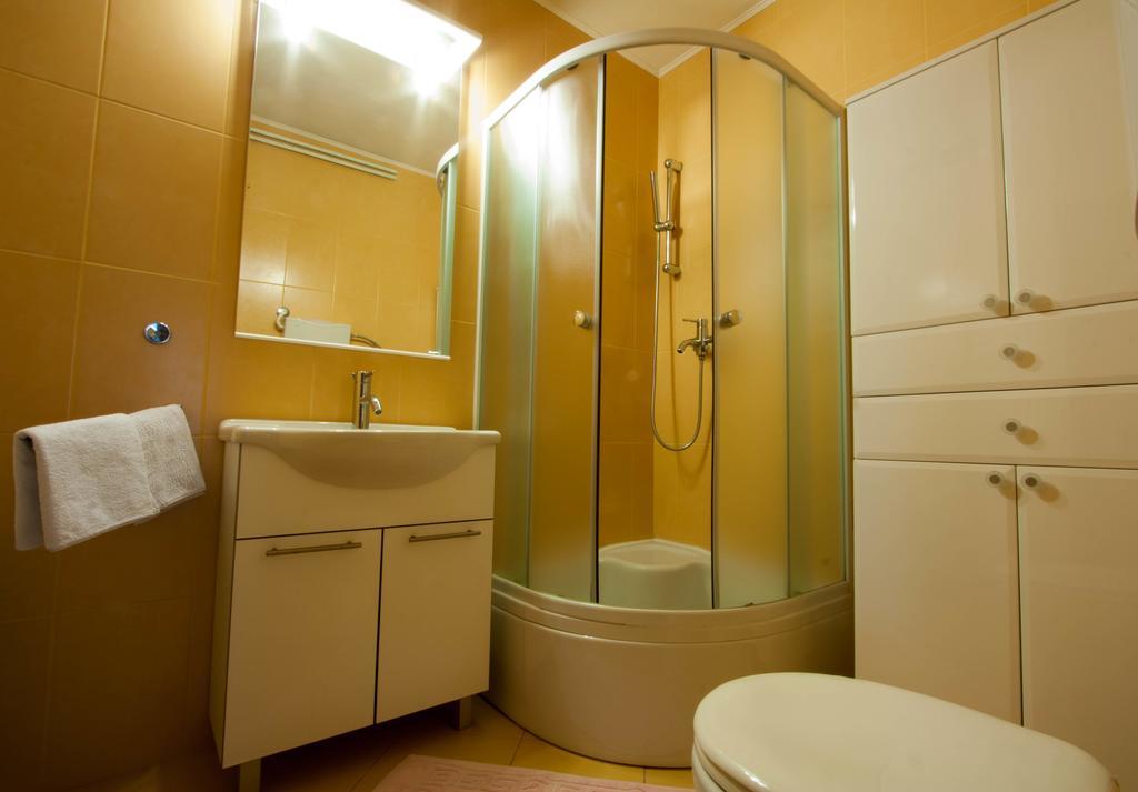 Rooms & Apartments Dolac Hvar Town Esterno foto